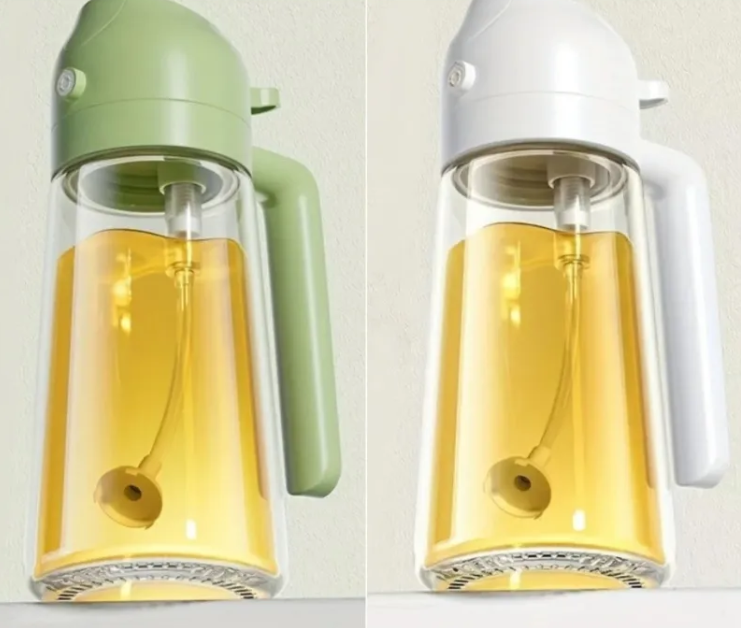 Spriggo DuoSpray 2-in-1 Oil and dressing bottle